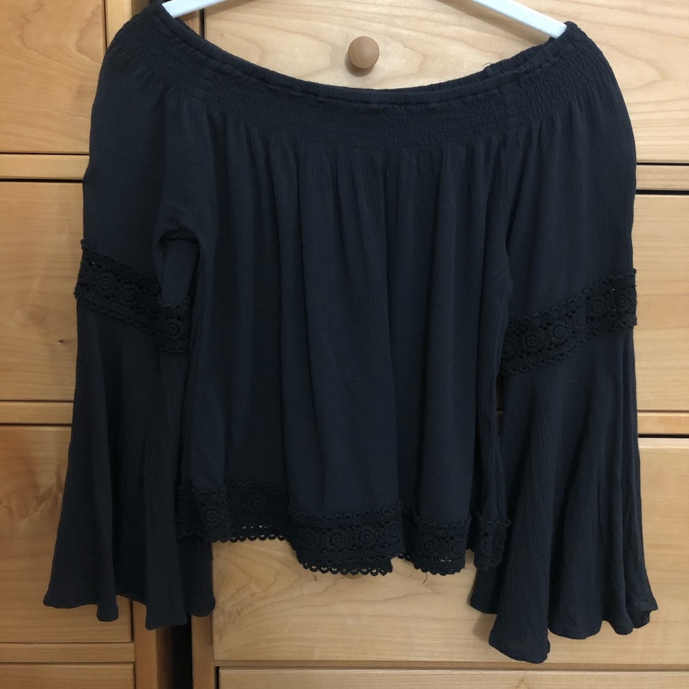 Black, Flowy, off the shoulder top